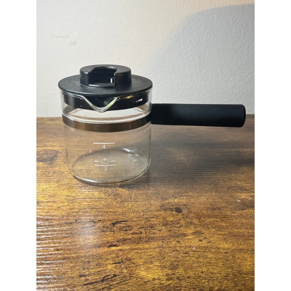 Preowned REPLACEMENT Glass Coffee Carafe Drip Coffee 4 Cup